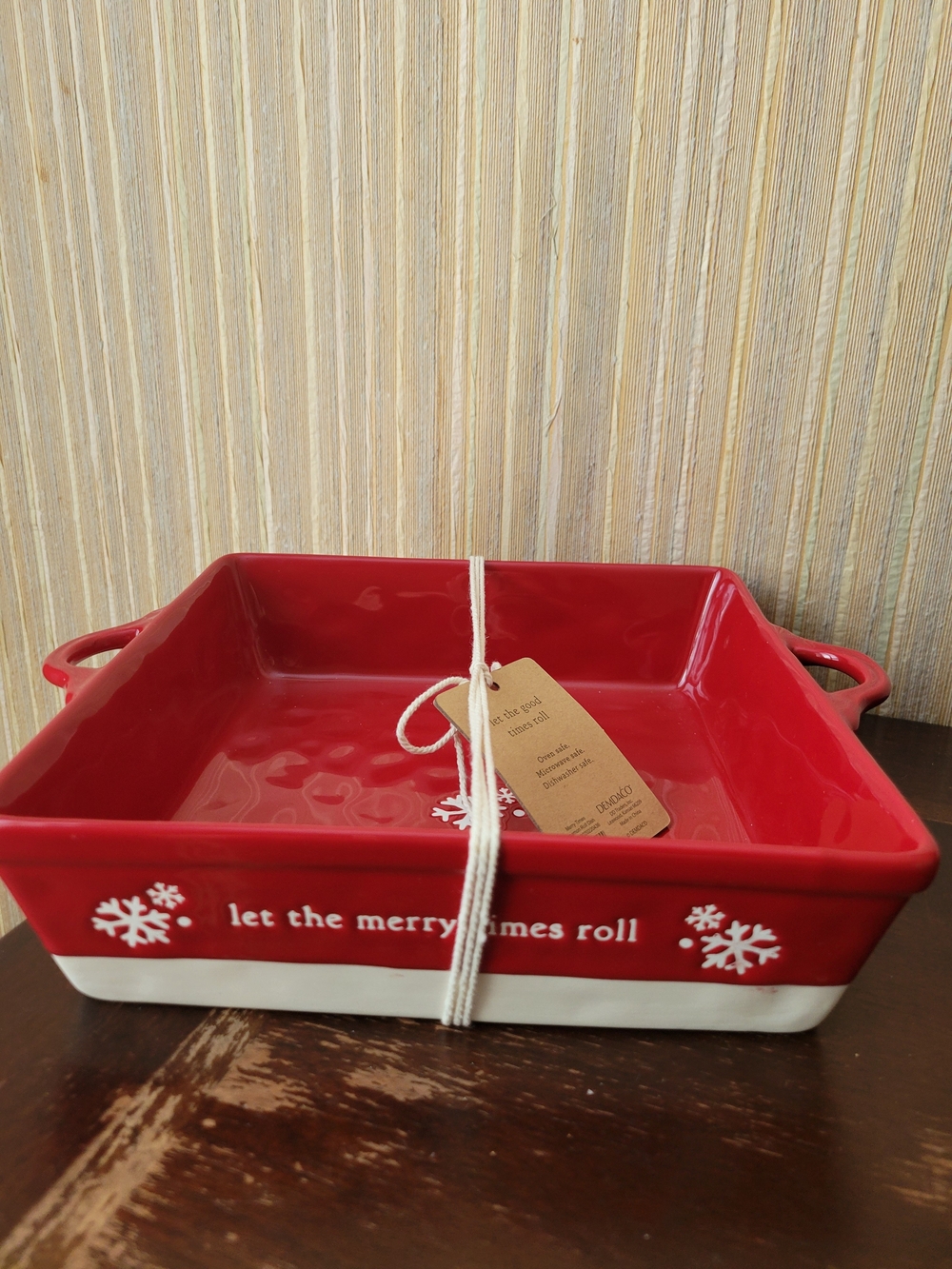 Demdaco Red Ceramic Holiday 9 Inch Stoneware with Snowflake Accent NWT